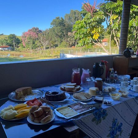 Pousada Alto Da Cachoeira Otel Bueno Brandão Dış mekan fotoğraf